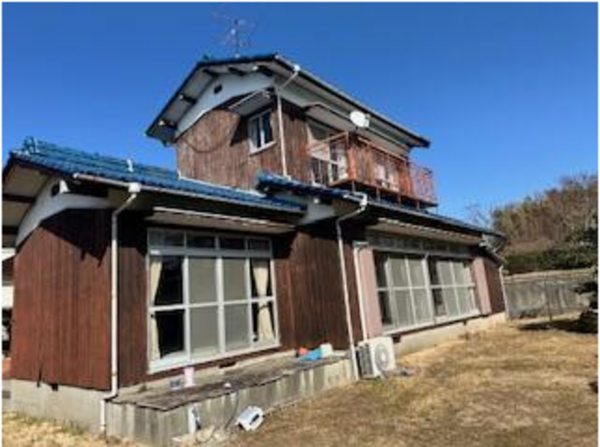 宇部市開、中古一戸建ての外観画像です