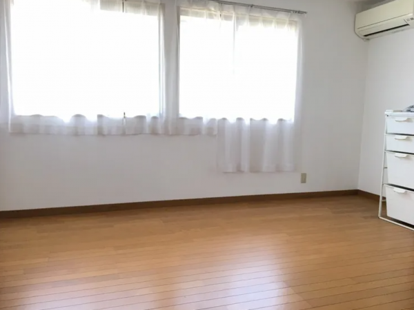 宇部市大字西岐波、中古一戸建ての内装画像です