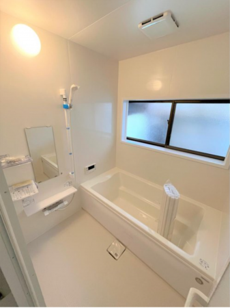 宇部市大字東須恵、中古一戸建ての風呂画像です