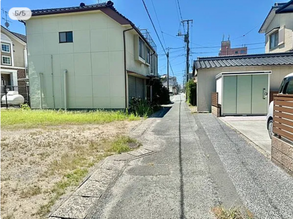 山陽小野田市住吉本町、土地の前面道路を含む現地写真画像です
