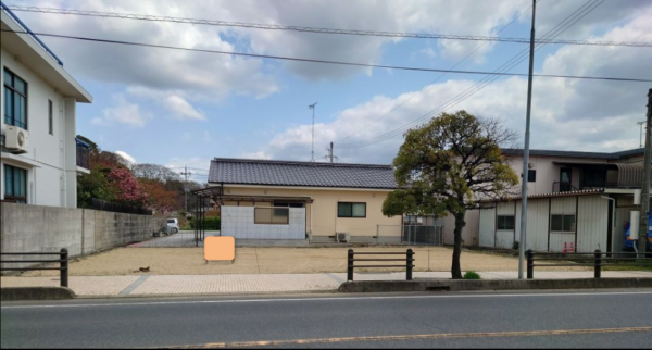 山陽小野田市中川、土地の外観画像です