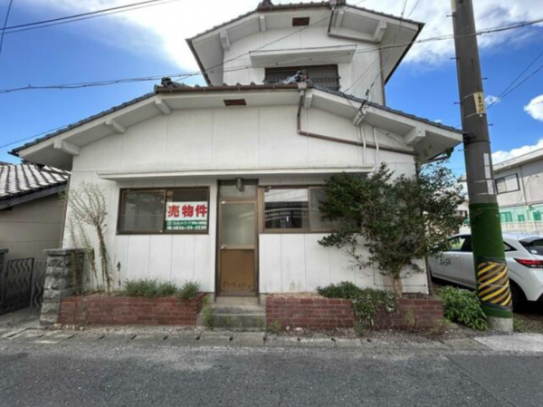 山陽小野田市大字厚狭、土地の外観画像です