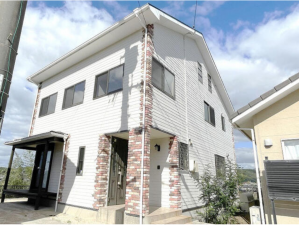 山陽小野田市共和台、中古一戸建ての外観画像です