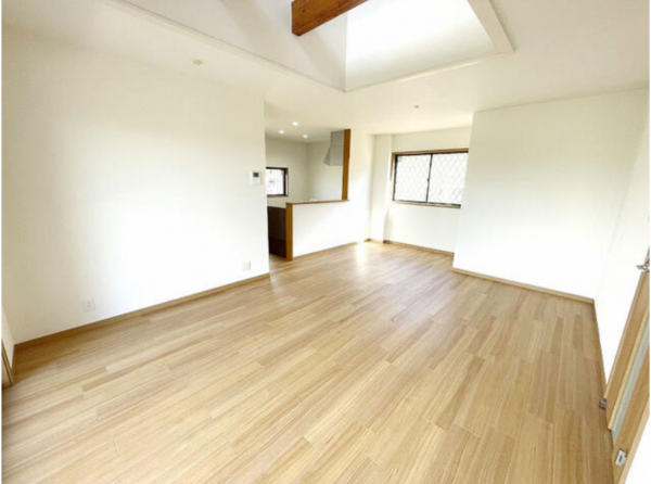 山陽小野田市共和台、中古一戸建ての内装画像です