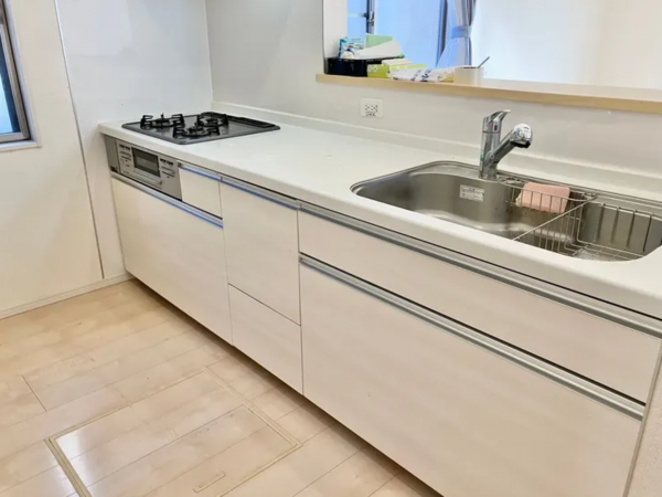 山陽小野田市北竜王町、中古一戸建てのキッチン画像です