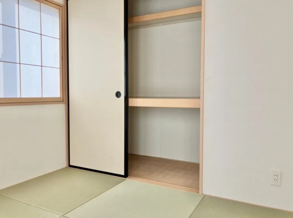 山陽小野田市北竜王町、中古一戸建ての内装画像です