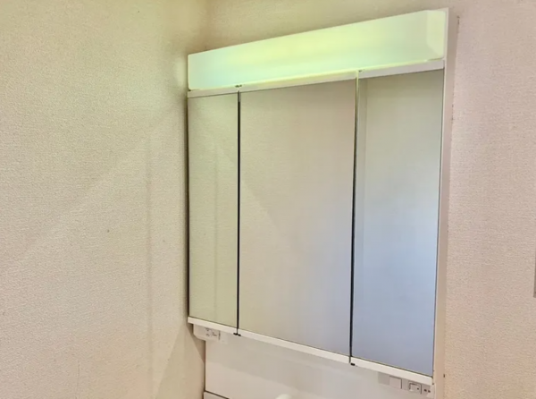 山陽小野田市北竜王町、中古一戸建ての洗面画像です