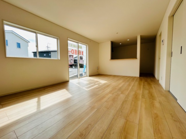 山陽小野田市大字鴨庄、新築一戸建ての内装画像です