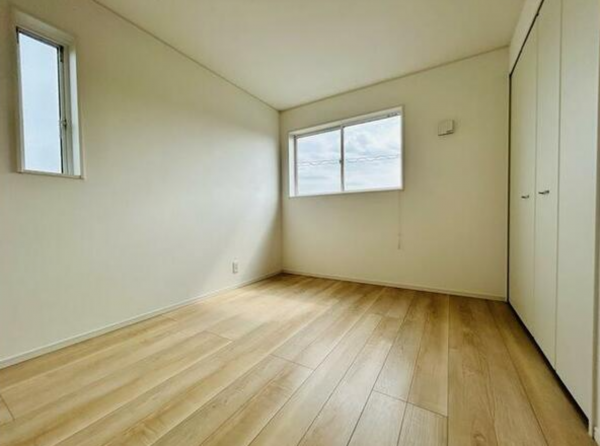 山陽小野田市大字鴨庄、新築一戸建ての内装画像です