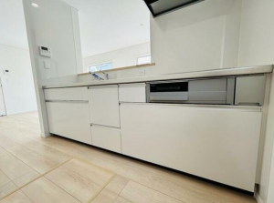 山陽小野田市大字鴨庄、新築一戸建てのキッチン画像です