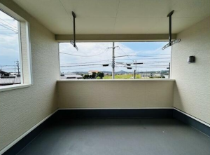 山陽小野田市大字鴨庄、新築一戸建てのバルコニー画像です