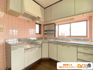 山陽小野田市大字鴨庄、中古一戸建てのキッチン画像です