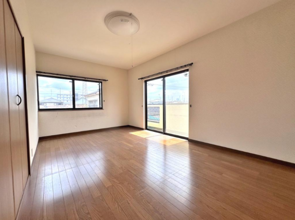 山陽小野田市平成町、中古一戸建ての内装画像です