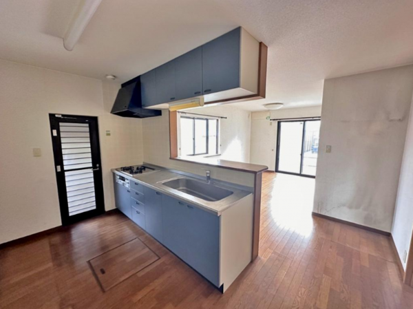 山陽小野田市平成町、中古一戸建てのキッチン画像です