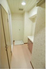 山陽小野田市高栄、マンションの洗面画像です