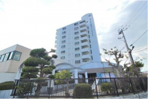 山陽小野田市高栄、マンションの外観画像です