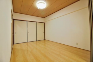 山陽小野田市高栄、マンションの内装画像です