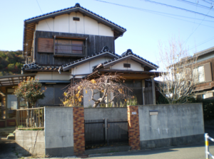 山口市阿知須、中古一戸建ての外観画像です