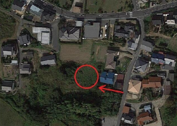 宇部市大字西岐波、土地の前面道路を含む現地写真画像です