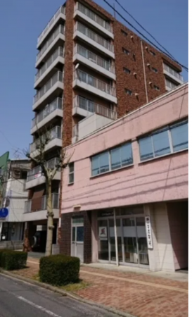 宇部市寿町、マンションの外観画像です