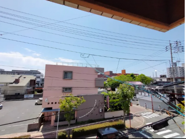 宇部市寿町、マンションの周辺の街並み画像です