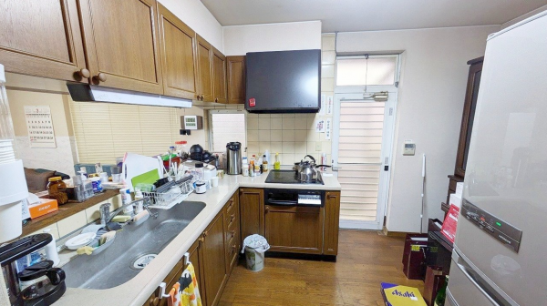 山陽小野田市大字埴生、中古一戸建てのキッチン画像です