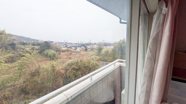 山陽小野田市大字埴生、中古一戸建ての内装画像です