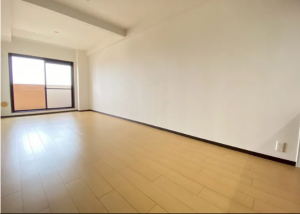 宇部市錦町、マンションの居間画像です