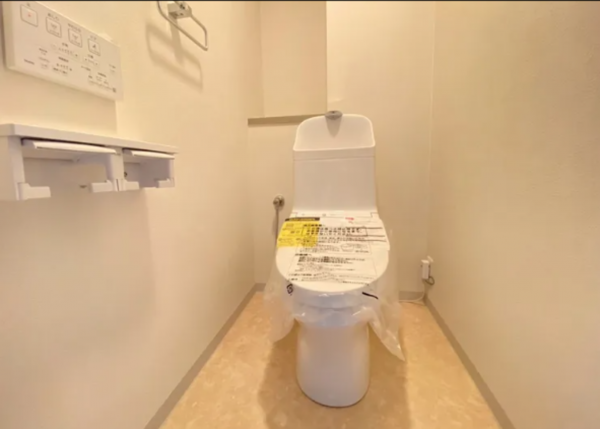 宇部市錦町、マンションのトイレ画像です