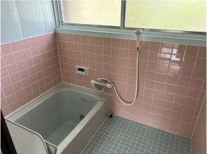 宇部市大字際波、中古一戸建ての風呂画像です