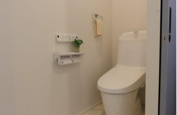 山口市阿知須、新築一戸建てのトイレ画像です