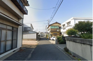 宇部市松山町、新築一戸建ての前面道路を含む現地写真画像です