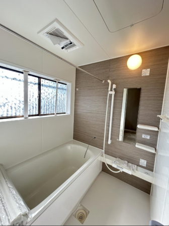 山口市阿知須、中古一戸建ての風呂画像です