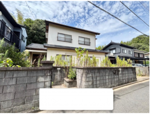 山陽小野田市大字小野田、中古一戸建ての外観画像です