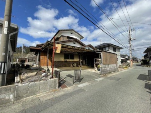 山陽小野田市大学通、中古一戸建ての外観画像です