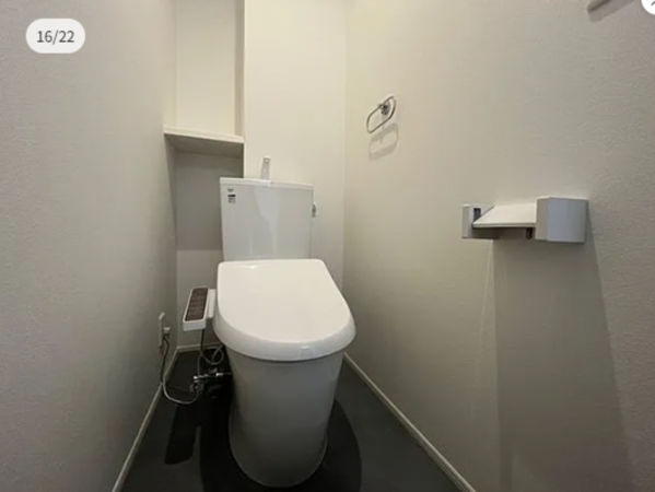 宇部市西桃山、新築一戸建てのトイレ画像です