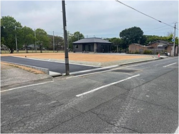 山陽小野田市赤崎、土地の前面道路を含む現地写真画像です