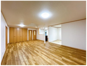 山陽小野田市共和台、中古一戸建ての内装画像です