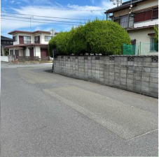 宇部市厚南北、土地の前面道路を含む現地写真画像です