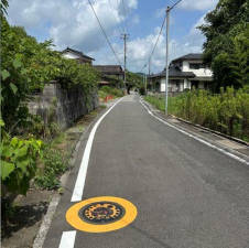 山陽小野田市大字山川、土地の前面道路を含む現地写真画像です