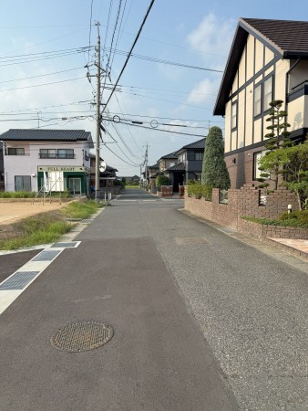 宇部市大字妻崎開作、土地の周辺の街並み画像です
