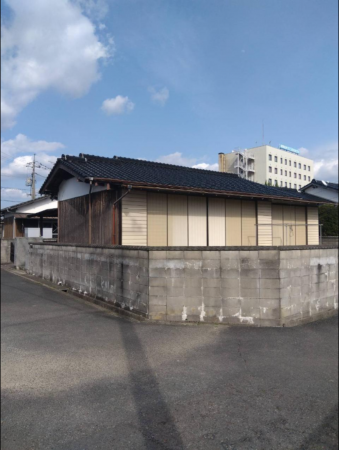 山陽小野田市日の出、土地の前面道路を含む現地写真画像です