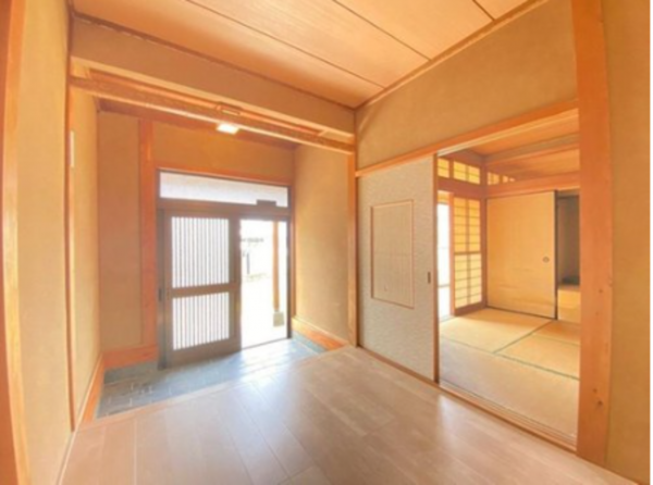 宇部市大字妻崎開作、中古一戸建ての内装画像です