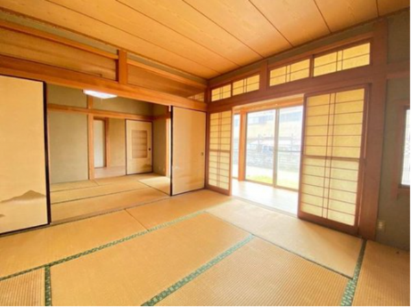 宇部市大字妻崎開作、中古一戸建ての内装画像です