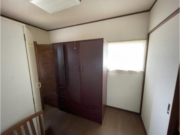 山陽小野田市大字津布田、中古一戸建ての内装画像です