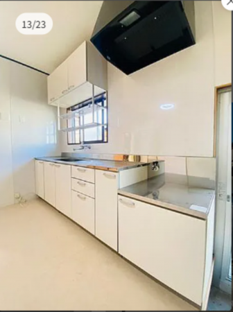 宇部市大字東須恵、中古一戸建てのキッチン画像です