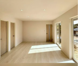 山口市阿知須、新築一戸建ての居間画像です