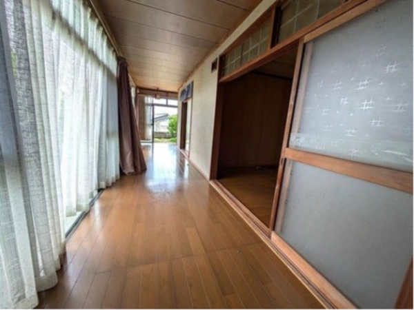 山陽小野田市大字厚狭、中古一戸建ての内装画像です