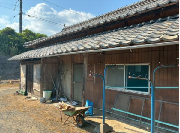 宇部市大字東岐波、中古一戸建ての外観画像です