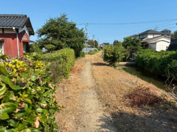 宇部市大字東岐波、中古一戸建ての周辺の街並み画像です